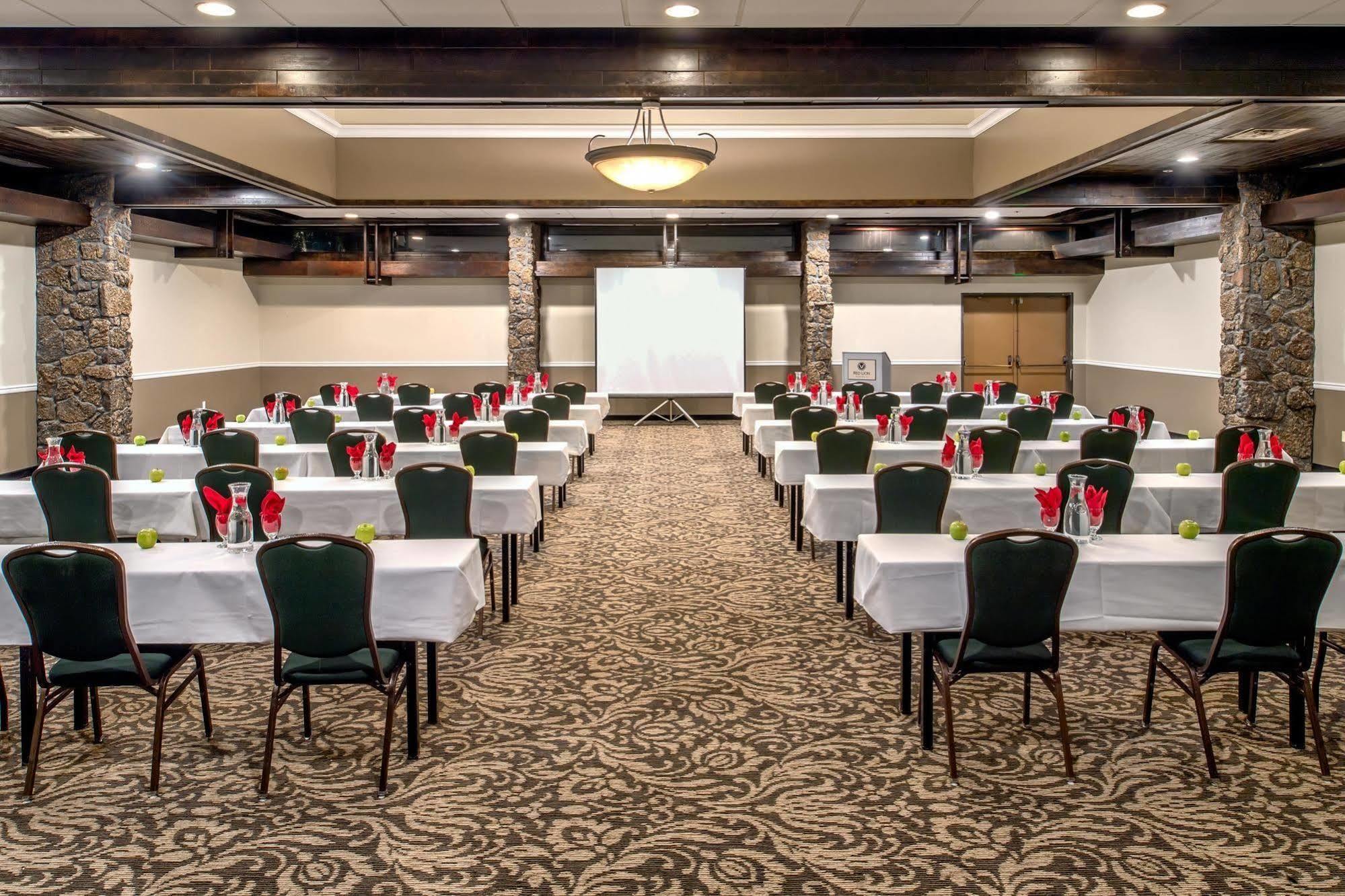Red Lion Hotel Kennewick Columbia Center Zewnętrze zdjęcie